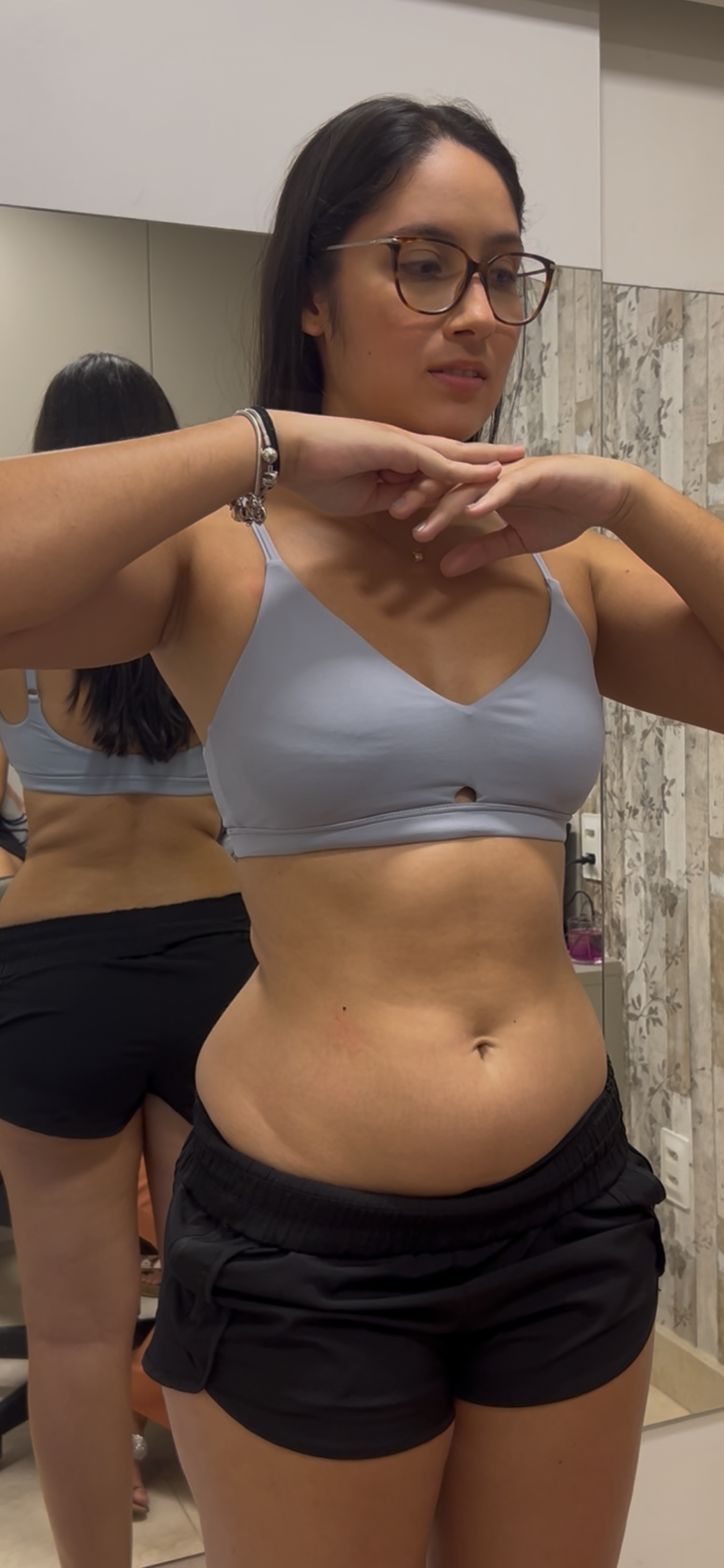 Foto de antes da transformação pessoal de Marcela