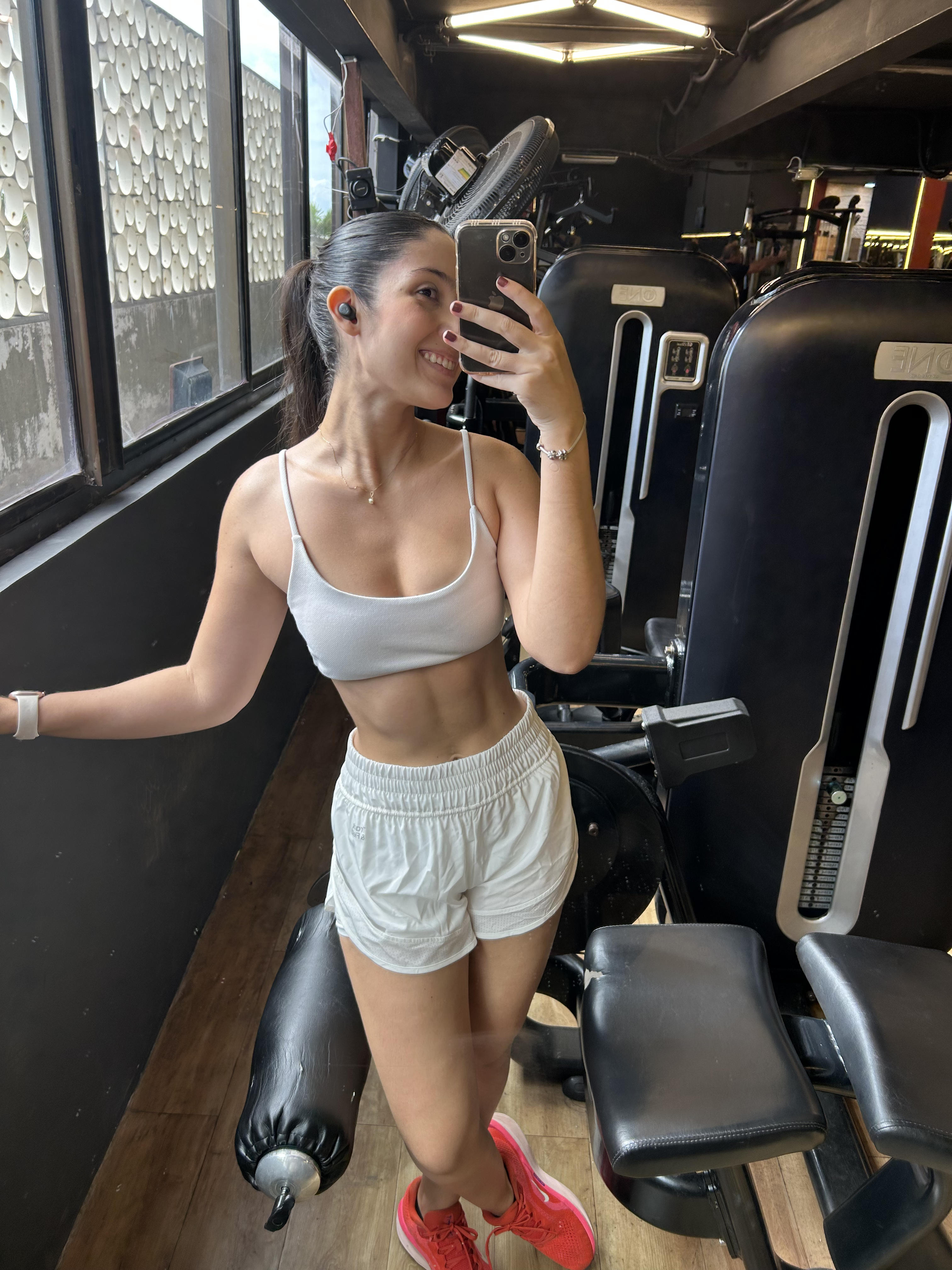 Foto de depois da transformação pessoal de Marcela